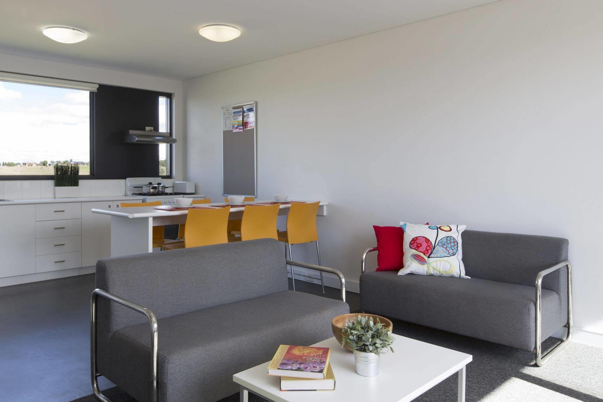 Western Sydney University Village - Penrith Exterior photo